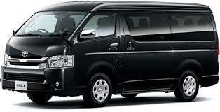 The passenger seats can be folded away to provide a large amount of luggage space. Toyota Hiace Van Car Guide From 2004 To Now Review Price Specification Carused Jp