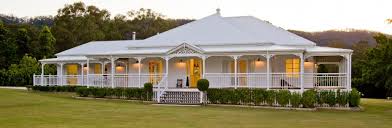 Often situated on large blocks, regular upkeep is necessary to keep them in their full glory. Traditional Queenslanders Garth Chapman Traditional Queenslanders
