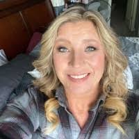 Amy Short's Instagram, Twitter & Facebook