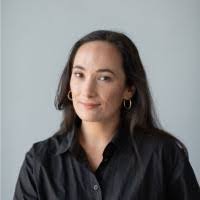 Emma Spraggins's Instagram, Twitter & Facebook