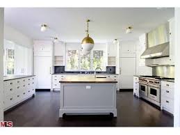 Beautiful Kitchens Contrasting Cabinets Home Decor Kitchen Beautiful Kitchens Classic White Kitchen