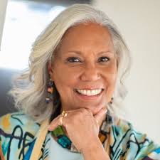 Sheila Nutt's Instagram, Twitter & Facebook