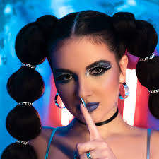 Katrina Blue's Instagram, Twitter & Facebook