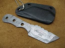 The geometry of a tanto blade is simpler to describe than the tang, though it has more subtleties and nuances. Neck Keychain Knives By Neilson S Mountain Hollow