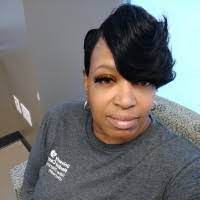 Lynette Simon's Instagram, Twitter & Facebook