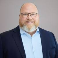 Robert Shattuck's Instagram, Twitter & Facebook