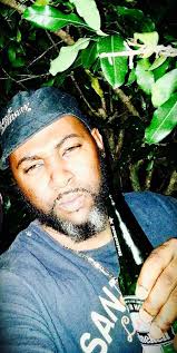 Wishing a great day and sharing a picture