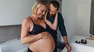 Although it is rare, you probably have heard of a mom who claims she never knew she was pregnant. Menopause And Pregnancy All You Need To Know