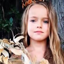 Mooiste meisje ter wereld veroorzaakt controverse | HBVL