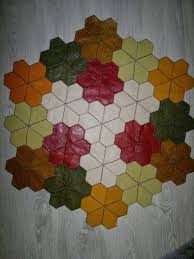 Deri Masa Ortusu Serpil Smr Leather Works Diy Leather Flowers Leather Flowers Stencil Designs