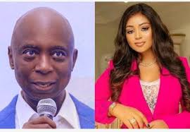 Regina Daniel Cried , Asked God Where she went wrong after Seeing Juma and  Priscilla's wedding . Regina did not even have a good traditional wedding ,  had no wedding , had