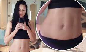 Adriana Lima shows off her toned abs as she vows to whip her 5ft10in, 135lb  frame into UFC shape | Daily Mail Online