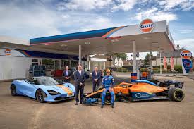 Official twitter account of the mclaren formula 1 team, giving exclusive access to the team and drivers. Gulf Mclaren Zwei Kultmarken Wieder Vereint Gulf Luxemburg