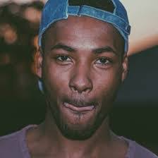 Darius Elmore's Instagram, Twitter & Facebook