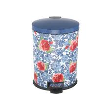The pioneer woman star ree drummond often talks about her family and what's going on in her drummond also posted a longer tribute on her blog, the pioneer woman. Pioneer Woman 10 5 Gal Stainless Steel Oval Kitchen Garbage Can Multiple Designs Walmart Com Walmart Com