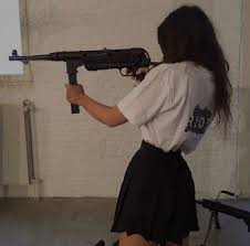 Aesthetic grunge aesthetic anime gun. Aesthetic Gun Pfp Kehireynicole 2020 Tabancalar Askeri Silah Takon Lay