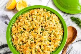 Stir in the sour cream, 1/2 cup of the cheese, the tuna and reserved cooking water. Pioneer Woman Tuna Casserole Recipe Tuna Noodle Casserole Recipe With Images Food Tuna Casserole Recipe From Scratch Is About To Become Your Favorite Easy Casserole Recipe Paperblog