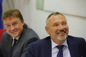 Последние твиты от jiri dolejs (@dolejsjiri). Celebwiki Cz Pavel Kovacik