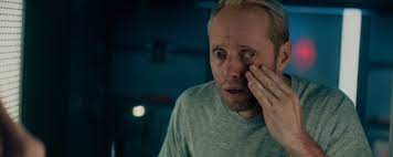 The cloverfield paradox is a 2018 american science fiction horror film directed by julius onah and written by oren uziel, from a story by uziel and doug jung, and produced by j. Reaktionen Auf The Cloverfield Paradox Nicht Mal Fans Konnen Den Film Ernst Nehmen