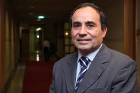 Reseña Biográfica Alberto Robles Pantoja