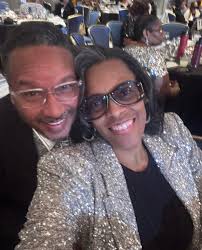 Christmas party with these beautiful ladies!✨ Not sure of the year!