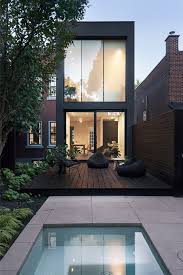 La Magnifique Maison Ndg Par La Shed Architecture Industrial House Exterior Facade House Small House Design