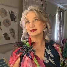 Susan Luft's Instagram, Twitter & Facebook