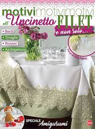 Rivista di 160 pagine circa con 24 modelli donna e baby per maglia ai ferri o uncinetto. Abbonamento Motivi All Uncinetto Sprea Editori
