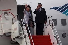 Otoritas arab saudi menolak memberi izin bagi pesawat yang membawa presiden bashir, kata emad sayed ahmed, sekretaris kantor kepresidenan sudan. 2013 Presiden Ke 15 Negara 9 Kali Ke Bali Halaman All Kompas Com