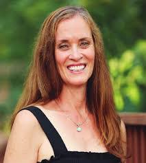 Stacy Hurd's Instagram, Twitter & Facebook