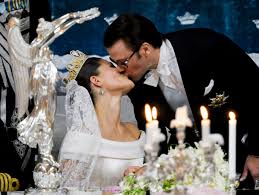 Crown princess victoria of sweden speaking german. Royale Hochzeit Das Prinzenpaar Rockte Bis In Den Morgen Der Spiegel