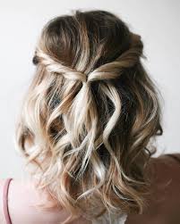 In modern pace of life, every woman seeks to speed up process of fees for work, study and so on. Simple Hair Styles For Short Hair Simple Hair Style