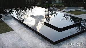 blue is what s known it s what s comfortable it s what s expected but it s not always the right opti piscines design piscines modernes design petite piscine