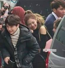 Viimeisimmät twiitit käyttäjältä yoongi and jennie pics(blackpink and bts) (@jennie_yoongi). Yoonnie ãƒ¼ Bts Suga And Blackpink Jennie Home Facebook