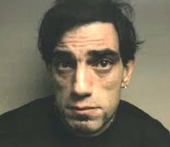 ALERT ALERT BE ON A LOOK OUT FOR A TAN OR GRAY TOWN CAR OR FULL-SIZE CAR NO  LICENSE PLATES AVAILABLE THIS CAR WAS TRYING TO BREAK INTO A TRUCK ON CO