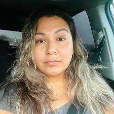 Elizabeth Gonzales's Instagram, Twitter & Facebook