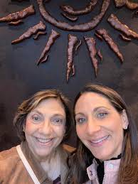 Road tripping thru NH, VT, MA with Kelly Darwell! Made it the Berkshire's!  So much beauty. Love seeing my besties Stephanie Tozzi Michele Murphy 😍