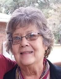 Gloria Luffman's Instagram, Twitter & Facebook