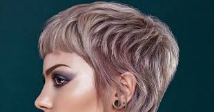 Image result for trendy Frisur für 50 Jahre