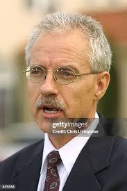 Mimi Burnham's Instagram, Twitter & Facebook