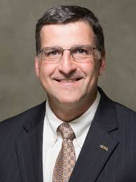 Huge congratulations to our dean and proud FSU alumnus, Dr. Damon Andrew!  🎉 This week at the North American Society for Sport Management (NASSM)  conference, Dean Andrew was honored with the Earle