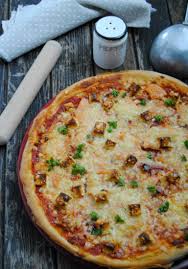 10 Recettes De Pizza Qui Vont Vous Donner Faim En 2020 Pizza Saumon Recettes De Cuisine Recette Pizza