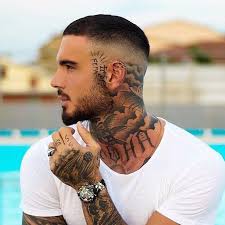 La nouvelle tendance se tourne vers les coupes de cheveux courts en 2014. Coiffure Homme Coiffure Homme Tres Court Cheveux Tres Court Homme Coiffure Homme