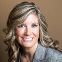 Amanda Scheper's Instagram, Twitter & Facebook