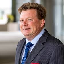 Cliff Carnes's Instagram, Twitter & Facebook