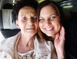 Condolences to the family of our Oak Hill School friend, Helen.