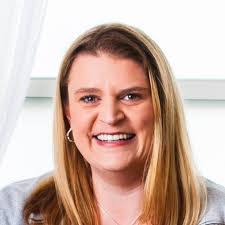 Julie Checketts's Instagram, Twitter & Facebook