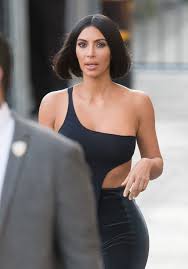 She loves makeup but her dad won't let her wear it, kardashian told e! Kim Kardashian S No Makeup Makeup In 2018 Kim Kardashian S Most Memorable Neutral And No Makeup Makeup Looks Popsugar Beauty Photo 9