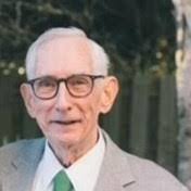 Michael Berke's Instagram, Twitter & Facebook