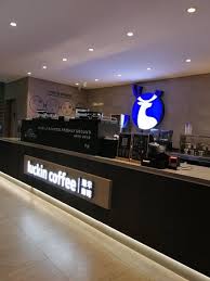 It's hard to see starbucks wanting to compete in that. Luckin Coffee Guangzhou Restaurant Reviews Photos Tripadvisor